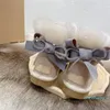 Kid Parent-ребенок-ребенок короткие дизайнерские дизайнерские сапоги снежные ботинки кремовые цветовые платформы тонкая дышащая легкая обувь кожа