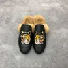 Designer Muilezels Mannen Vrouwen Princetown Slippers Lederen Sandalen Pluizige Harige Loafers Metalen Gesp Casual Schoenen Fluwelen Slipper