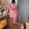 Accueil Vêtements Dentelle Patchwork Femmes Pyjamas Ensemble Doux Vêtements De Nuit Satin 2 PCS ShirtPants Casual Lounge Wear Pyjamas Automne Vêtements