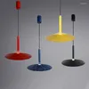 Lámparas colgantes Nordic LED Candelabro pequeño Comedor Sala de estar Dormitorio Cocina Isla Art Deco Luces simples Modernas