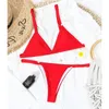 Zestawy wyścigowe Seksowne potrójne micro-bikini solidny strój kąpielowy Kobiety Elegancki kostium kąpielowy Backless Sport Beach Wear