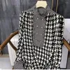 Kvinnor BLOUSES Fashion Print Houndstooth Elegant Vintage Shirt Women Top 2022 Varumärkeskläder Design Double-Breasted Tidestand Collar Blus