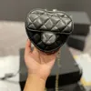 Heart Bags Cute Bags Luxury Top Designer Brand New Fashion Shoulder Handbags Quality Women Thread Chains Bag Clutch Purse Cross Body Artwork Wallet