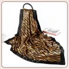 Bandanas 90 90cm Square Scarves Women Fashion Leopard Print Satin Head Scarf Lightweight Neck Hair Bandana Neckerchief