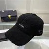 Winter Ball Caps for Mens Women Designer Cashmere Baseball Cap With Letters Fashion Street Hat Beanies Warm Furry Hats Multi Color239H