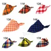 Weihnachten Haustier Hund Bandana Halsbänder Hund Katze Plaid Dreieck Bandanas Einstellbare Haustiere Lätzchen Weihnachten Kleine Mittelgroße Hunde Dekor Halstuch BH7693 TYJ