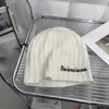 Women Fashion Designer Skull Caps Pair of Autumn and Winter Beanie Warm Wool Letter Solid Color Knit Hat