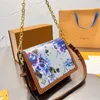 Dauphine Flower Crossbody Bags Postman Bag Chain Women Shoulder Messenger Flap Leather Wallet Floral Letters Adjustable Strap Purse