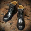 İngiliz gündelik kısa botlar erkek ayakkabı moda klasik pu retro yılan desen yuvarlak kafa bağak açık hava günlük ad334
