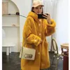 Faux Fur New2022 New Winter Women Rabbit Coat Lourd Long Large Size مقنع فوق أفخم أنثى دافئة سميكة S Y2209