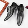 حذاء اللباس 2022 New Lace Up Business Leather Shoes Men's Dress الرسمية لينة أسفل المكتب غير الرسمي اتجاه السادة 220811