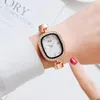 Avanadores de pulso Tonneau Luxo Moda Women Womens Qualidades Número Ladies Quartz Leather com discagem simples Small Woman Clockwristwatches