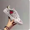 Schoenen dames herfst echte lederen sneakers graffiti print platform ontwerper schoenen bling klinknagels letters flats schoeisel maat 34-45 mkjkk0000001