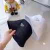 Diseñador de sombrero de cubo moda