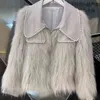高品質のトップファッションパール光沢毛皮のコート女性冬の新しい短いフェイクアライグマファーコート女性ふわふわフェムレディアウトウェアT220810