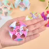 Giocattoli Fidget 7 Styles Sucker Spinner Fun e interessante Childrens Fingertip Giroscopio per bambini Regali di rilievo dello stress per adulti Toy