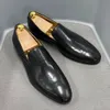Neue handbemalte Buchstaben im italienischen Stil Herrenschuhe Leder formelle Schuhe Business Casual Single Zapatos Hombre a3