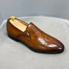 Vestito da uomo lucido in pelle confortevole in pelle in pizzo autentico scarpe da matrimonio formali fatte a mano Zapatillas Hombre A3 332 462