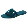 Pantofole Fashion Style Jelly Color Simple Outdoor Indoor Slides per donna Scarpe da spiaggia Pantofole