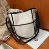 Cross Body Women Leisure Large Capacity Canvas Bag Ladies Commuter Tote Fashion Shoulder