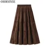 Ohryiyie Solid Color Vintage Long Velvet geplooide rok Dames herfst Winter Fashion Lady High Taille A Line Rok Vrouw L220818