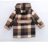 Sonbahar Kış Kış Polar Ceketler Çocuk Trenç Çocukları Siysi 2 10 Yıllık Kapüşonlu Sıcak Ekose Dış Giyim Rüzgar Dergisi Bebek Çocuk Katlar GX220818