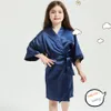 Meisje Pyjama Kimono Robe Bruiloft Bloem Baby Nachthemd Effen Badhanddoek Nieuwe Mode Nachtspel Zijde Satijn Badjas Kinderen