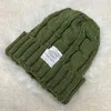 Berretto in lana con motivo patch in lino per autunno e inverno, cappello lavorato a maglia con protezione per le orecchie calda