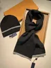 Set di sciarpe per cappelli di alta qualità per uomo donna designer Set di reticoli classici per tenere al caldo in inverno Set di sciarpe per cappelli di lana in due pezzi BrandS Fashi213j