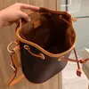 Sacs de créateurs de luxe femmes en cuir véritable lettre impression sac seau Mansur dame véritable épaule Gavriel sac à main en cuir