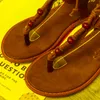 Sandalen Frauenkreuzbandband Schnalle Schnalle mit Flachslöschern Casual Schuhe Tanga Designer Elastische Damen#G4Sandals