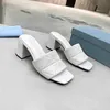 Sandalen dames flats hiel kalfsleer slip-ons ronde tenen slippers hakken sandaal flip-flops satijnen lederen slipper gewatteerde nappa