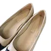 2022 Sandali con tacco alto da balletto da donna Designer Scarpe slip-on in pelle colorblock con tacco basso