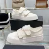 2023 Модная повседневная обувь Canvas Double Strap Sneaker зеленые тройные белые черные женские дизайнерские кроссовки низкие роскошные женские кроссовки