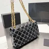 Bolso de diseñador para mujer Bolsos de hombro de cuero genuino Bolso de cadena de moda Flip Cross Body Classic Retro Monedero Carteras Bolsos