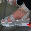 Sandales Bling Chaussures pour femmes Plateforme de coin cristal Crystal Buckle Jelly Ladies Summer Fashion Outdoor Females Sandales