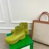 Botines de lluvia para mujer Botas impermeables de diseñador Botas cortas de suela alta y gruesa Zapatos de moda con suela de goma