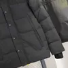 Męskie projektanci damskich kanadyjskie kurtki w dół homme zimowe płaszcze jassen puffer czteroosobowe odzież hiver chilliwacks parkas
