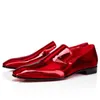 레드 하의 로퍼 남성 드레스 신발 뾰족한 발가락 블랙 스웨이드 특허 가죽 리벳 반짝이 로퍼 남성 패션 디자이너 럭셔리 스니커즈 신발