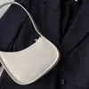 Kobiety luksurysowe torby torby na wysokim rzędu skórzana torba na ramię damska nieregularna moda przenośna półksiężyca prosta ręka crossbody