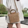 Jiomay Straw Bags Summer Women Womener حقائب اليد محافظ نسج الرباط إغلاق خشبي مقبض Beach Counter Bag 220819