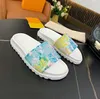 Men Designer Slippers Women Waterfront Platform Sandal Multicolor Colors Summer Flash