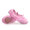 Stage Wear Est Lovely Canvas Suola morbida Ragazze Bambini Lace Ballet Practice Scarpe da danza del ventre per Kids Stage