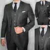 Новый дизайн Simple Mens Tuxedos Groom носить две пуговицы подходит для бизнеса выпускной вечерин