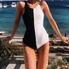 Swimsuit Classics Black White Bikini Set Women Fashion Swimwear in Stock Bandage Sexy Bathing Suits with Pad Tags