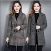 Blended Wool Coat Women Plaid Jacket Autumn Winter Mid Long Slim coats Jackets Ladies Double Breasted Elegant Woolen Outerwear 220819