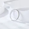Anillo de plata de ley 925 de media eternidad con anillos de moissanita redondos VVS de color D para mujer