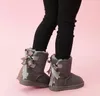 Hot Kids Shoes Botas de neve de couro genuíno para bebês bota com laços Calçado infantil meninas botas de neve