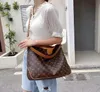 Women Luxurys Designers Bags Crossbody High Quality Handbags Womens Purses Shoulder Shopping Totes Bag Backpack Style #1818
