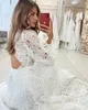 Bohemian pełna koronkowa sukienka ślubna Scoop Neck Długie rękawowe zastosowanie plaży Boho ślubne suknie ślubne